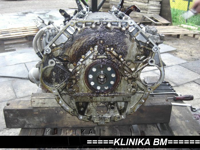 silnik M62 czyszczenie, dymi, stary olej