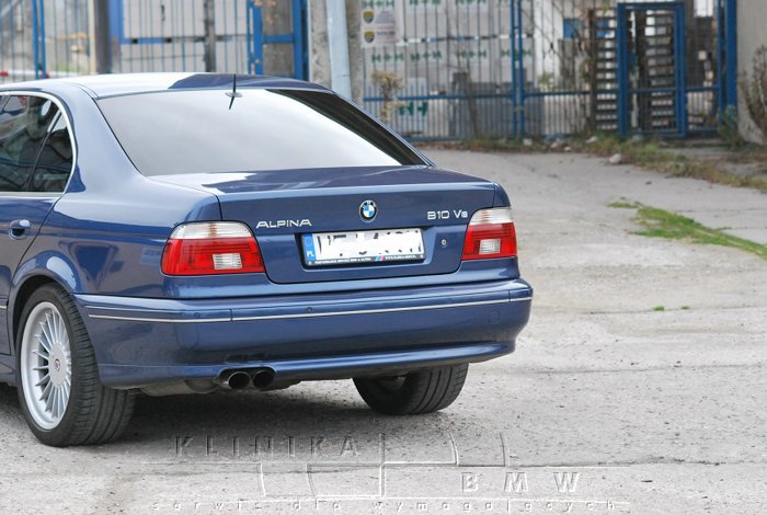 Alpina B10 V8