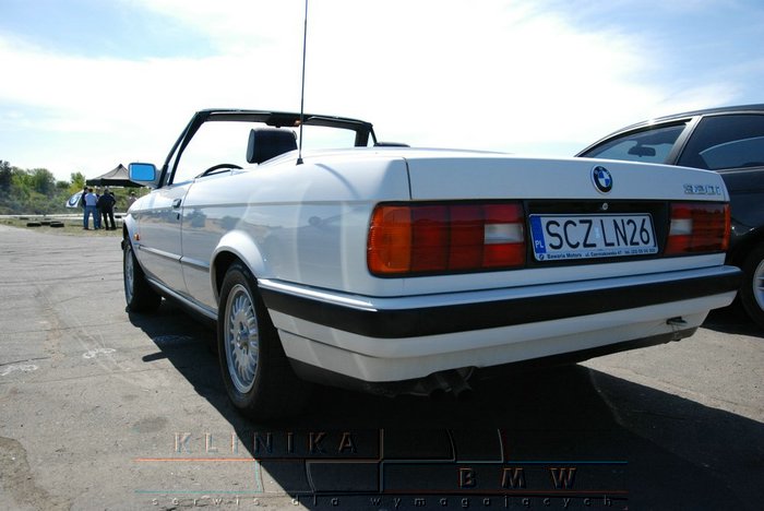 BMW e30