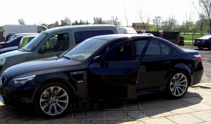 BMW E60 M5